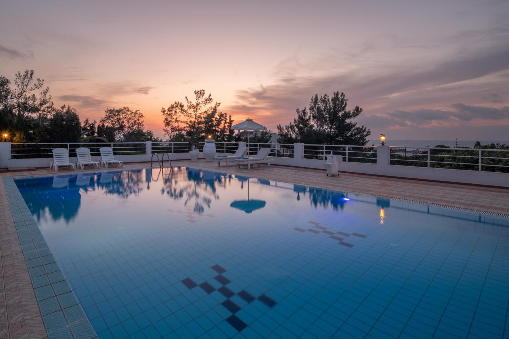 Aegean Apartments Hersonissos  Exterior photo